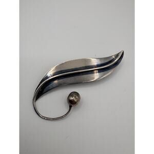 Sterling Silver Taxco Leaf Brooch Pin 9.2 g‎